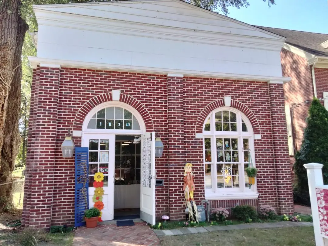 LilBrickCottage Stand Up For Salem